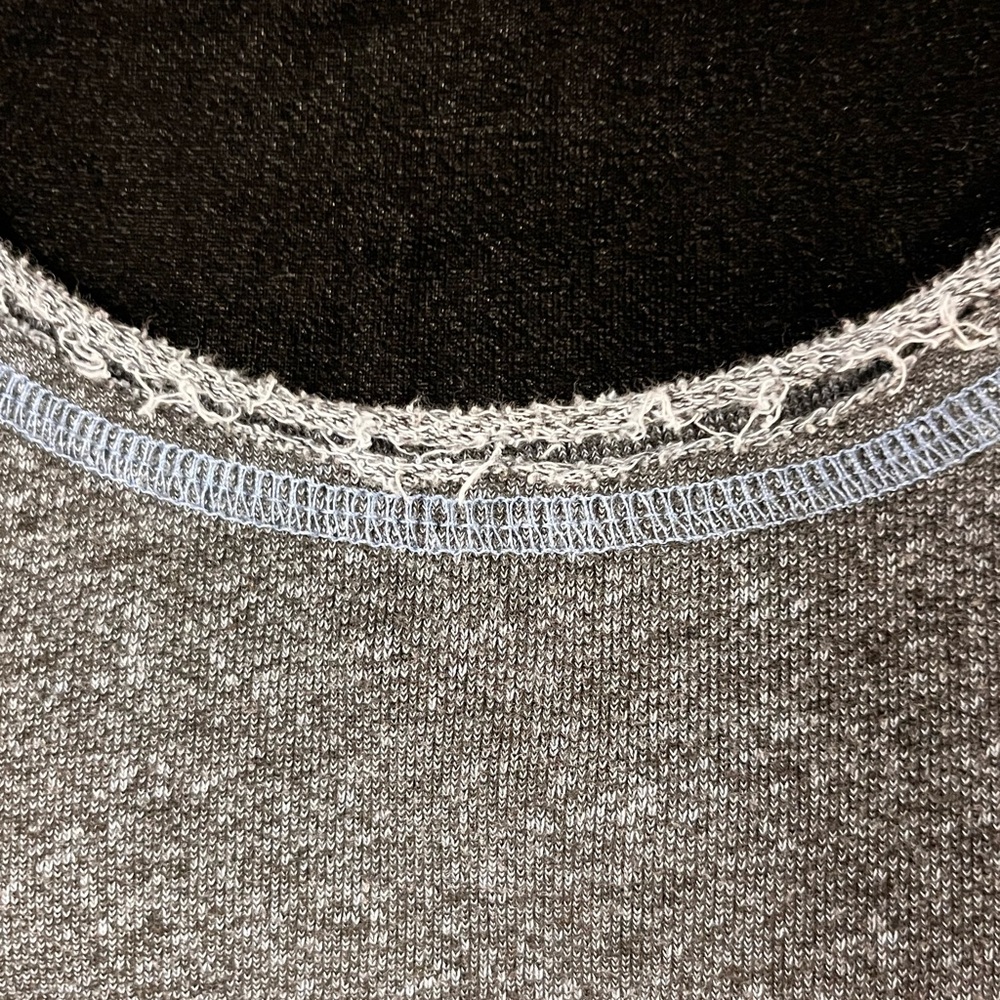 bar lll Raw Edge Sweatshirt Top - Picture 4 of 6
